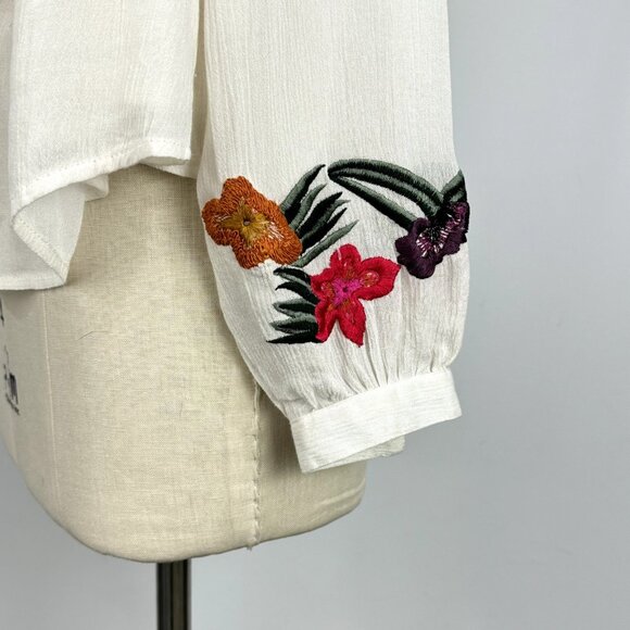 Lovers + Friends Womens White Floral Embroidered Off Shoulder Blouse Top Size L - Picture 4 of 10